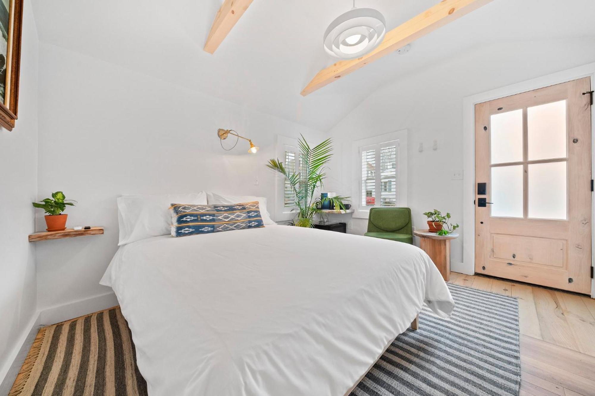 Sisu, A Boutique Motel Plymouth Extérieur photo
